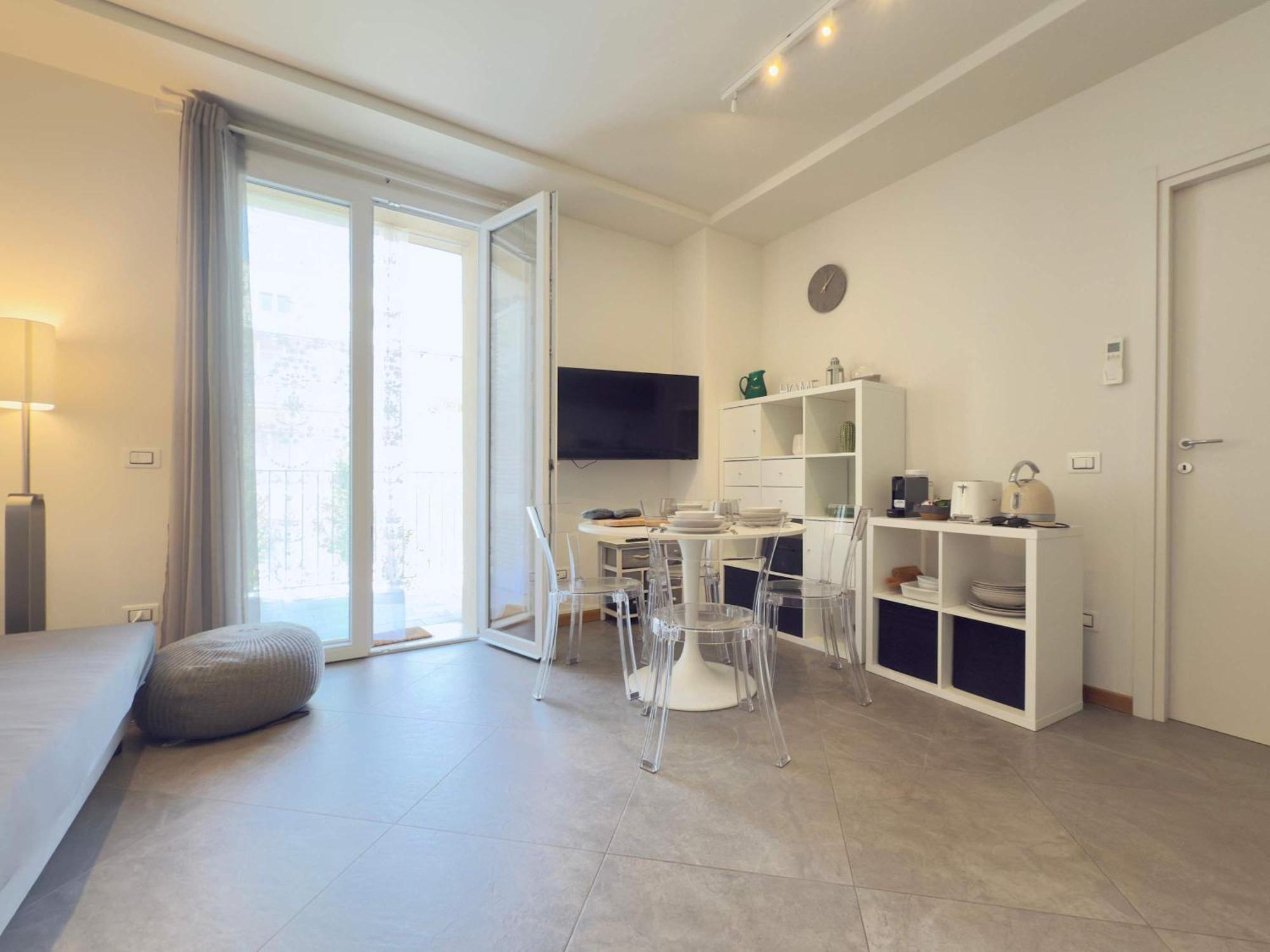 Homeby, Terrace Francesca *
